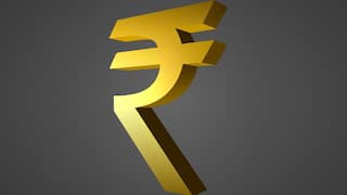 Rupee falls to 60.50 against dollar on oil demands