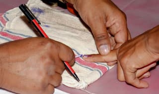 Romanians vote in local polls under shadow of graft