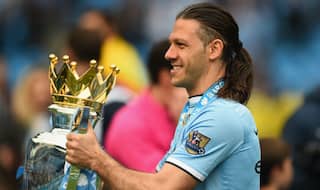 Demichelis cuts off hair for World Cup