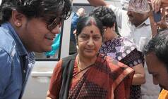 Sushma Swaraj calls for support for women's reservation bill