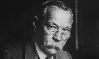 Remember Sir Arthur Conan Doyle: 15 best quotes by this profilic author