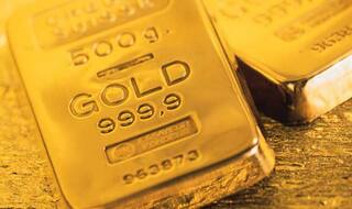 Gold gains Rs 125 on festive demand, global cues