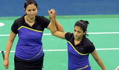 Jwala Gutta and Ashwini Ponnappa get silver in the Women's Doubles in the Commonwealth Games 2014