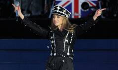 Kylie Minogue at CWG 2014 closing ceremony