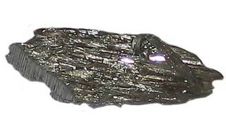 Nickel futures fall on overseas trends, subdued demand