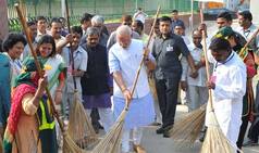 Salman Khan, Sachin Tendulkar to spread Clean India message