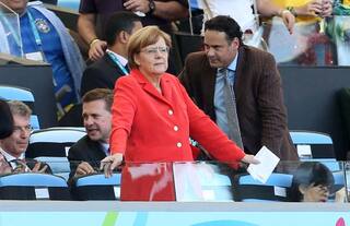 Angela Merkel raises dropping of German language with Narendra Modi