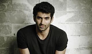 Why is Aditya Roy Kapur introducing himself as Noor?