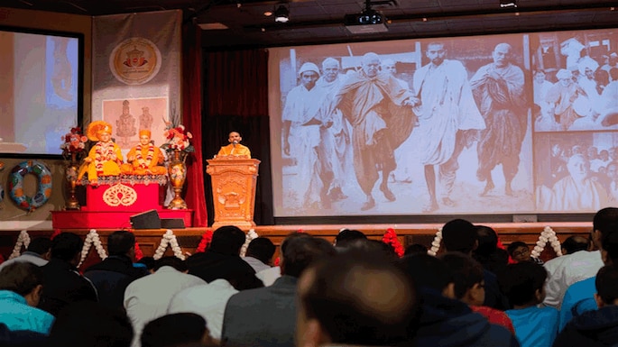 BAPS Celebrates 150th Birth Anniversary of Founder Shastriji Maharaj, Joins Clean India Campaign
