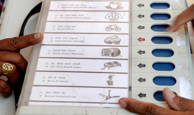 Delhi Assembly Elections 2015: EVMs are ‘non-tamperable’, says Election Commssion
