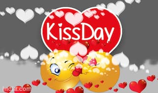 Happy Kiss Day 2015: Best Kiss Day SMS, WhatsApp & Facebook Messages to send Happy Kiss Day greetings!
