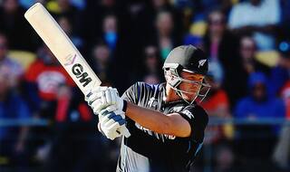 Corey Anderson OUT! Australia vs New Zealand ICC Cricket World Cup 2015 — Watch Video Highlights fall of wicket