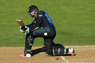 Martin Guptill OUT! Australia vs New Zealand ICC Cricket World Cup final 2015