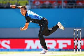 Asghar Stanikzai OUT!: New Zealand vs Afghanistan, 2015 Cricket World Cup
