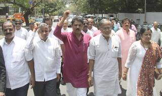 Bill to split BBMP passed despite opposition protests