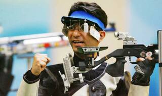 Abhinav Bindra qualifies for 2016 Rio Olympics after winning India's fourth shooting quota