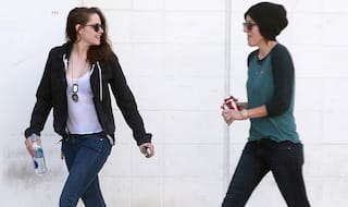 Kristen Stewart turns lesbian: Mom okays relationship with personal assistant Alicia Cargile