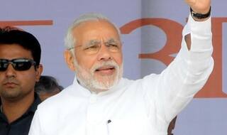 बांग्लादेश : नरेंद्र मोदी ने मंदिर दर्शन से की दिन की शुरुआत