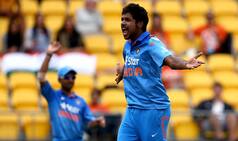 Glenn McGrath questions Varun Aaron’s exclusion from India’s World Cup squad