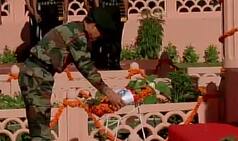 Indians celebrate Kargil Vijay Diwas, Army Chief Dalbir Singh Suhag pays homage to martyrs of Kargil war