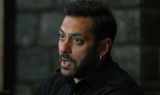 WhatsApp पर वायरल हो रही एक मॉर्फ्ड तस्वीर से चिंतित सलमान खान पहुंचे मुंबई क्राइम ब्रांच