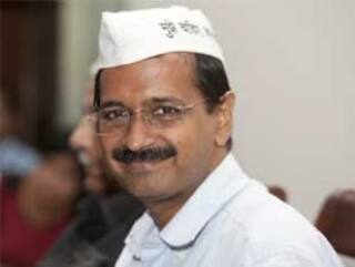 Arvind Kejriwal watches Kaun Kitney Paani Mein