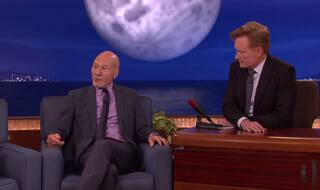 Patrick Stewart kisses Conan O   Brien!
