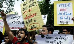 FTII row: Students call for one-to-one interaction with Arun Jaitley