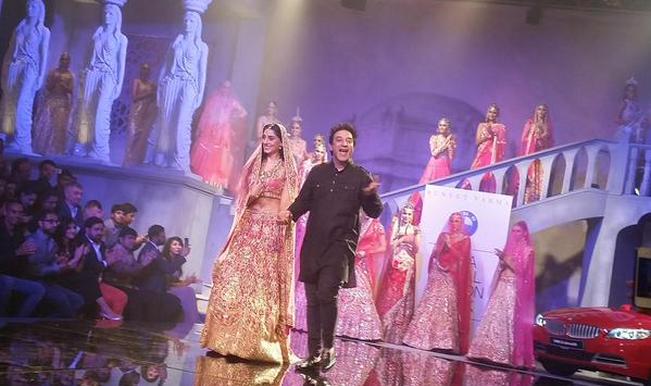 India Bridal Fashion Week 2015 grand finale: Pernia Qureshi displays dancing skill on ramp