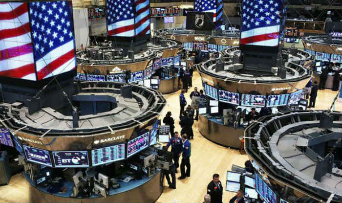 US stocks plummet following global rout