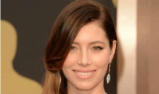 बेल जारी करेंगी ऑनलाइन यौन शिक्षा श्रृंखला