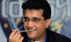 सौरव गांगुली ने बनाई IPL 'ड्रीम टीम', धोनी को नहीं मिली जगह