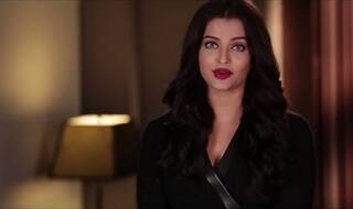 Ganeshotsav 2015: Aishwarya Rai Bachchan invites you to Edison, New Jersey! (Watch video)