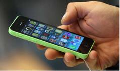 Female students spend 10 hours daily on cellphone