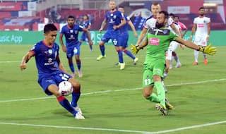 आईएसएल : छेत्री की बदौलत मुंबई ने हासिल की पहली जीत