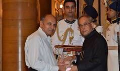 Gujarat-based writer Ganesh Devy returns Sahitya Akademi award
