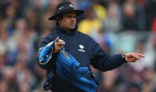 Following threat by Shiv Sena, ICC withdraws Pakistan umpire Aleem Dar from India-South Africa series