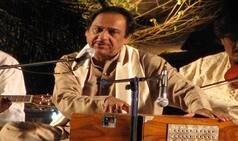 Ghulam Ali to launch 'Ghar Wapsi' music in Delhi, police cover sought