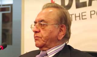 Despite Shiv Sena threat, Kasuri launches book in Mumbai