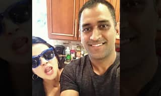 MS Dhoni wishes wife Sakshi 'Happy Birthday' with cute selfie! See Picture