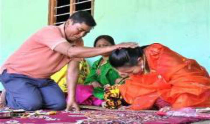 Manipuri ningol chakouba photo — 2