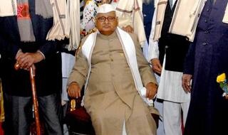 Vyapam Scam row: SC notice to Home Ministry on PIL seeking removal of Madhya Pardesh Governer Ram Naresh Yadav