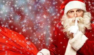 Christmas 2018: आखिर कौन हैं Santa Claus? कहां रहते हैं, कहां से आते हैं तोहफे भरकर?