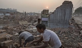 Shakur Basti demolition: Communal polarization spreads as Railways clamped down mosque, left temple intact