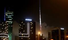 Huge fire erupts at Dubai hotel, near New Year celebrations