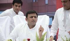 Samajwadi Party Split Live Updates: Mulayam supporters clash with Akhilesh loyalists, battle underway to stake claim over SP headquarters