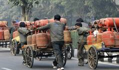 Subsidized LPG rate hiked by Rs 2 per cylinder; jet fuel up by 7.3 per cent