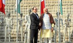 Indo-French Business Summit: Narendra Modi pitches strong to CEOs accompanying Francois Hollande