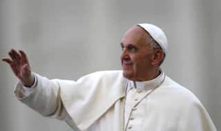 Pope Francis prays for Michael Schumacher's quick recovery