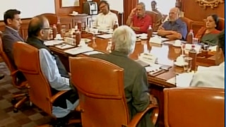 Shyam Benegal panel on Censor Board revamp meets Arun Jaitley